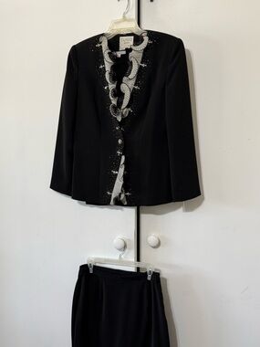 Tango Black Embellished Women's Skirt Suit Set